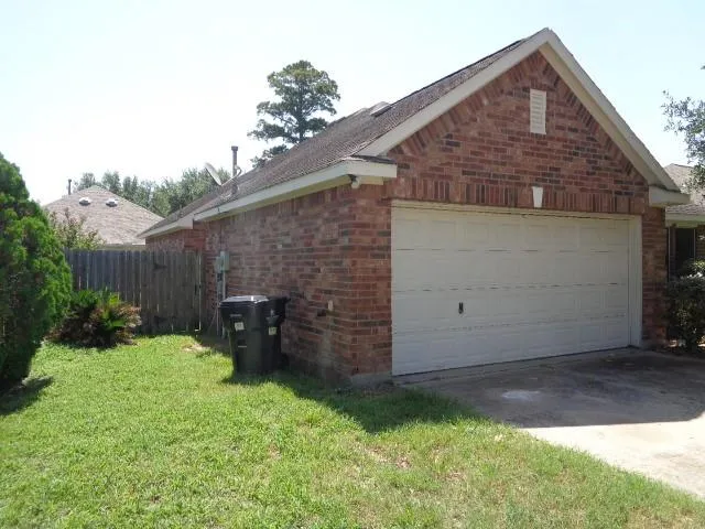 32510 Decker Oaks Drive Pinehurst, TX 77362