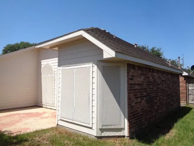 32510 Decker Oaks Drive Pinehurst, TX 77362