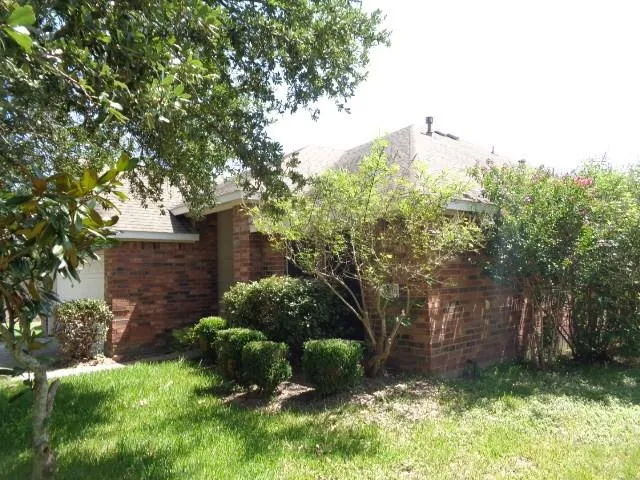 32510 Decker Oaks Drive Pinehurst, TX 77362