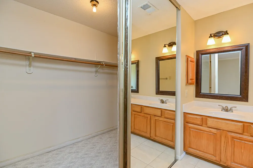 3410 Streamside Lane Sugar Land, TX 77479