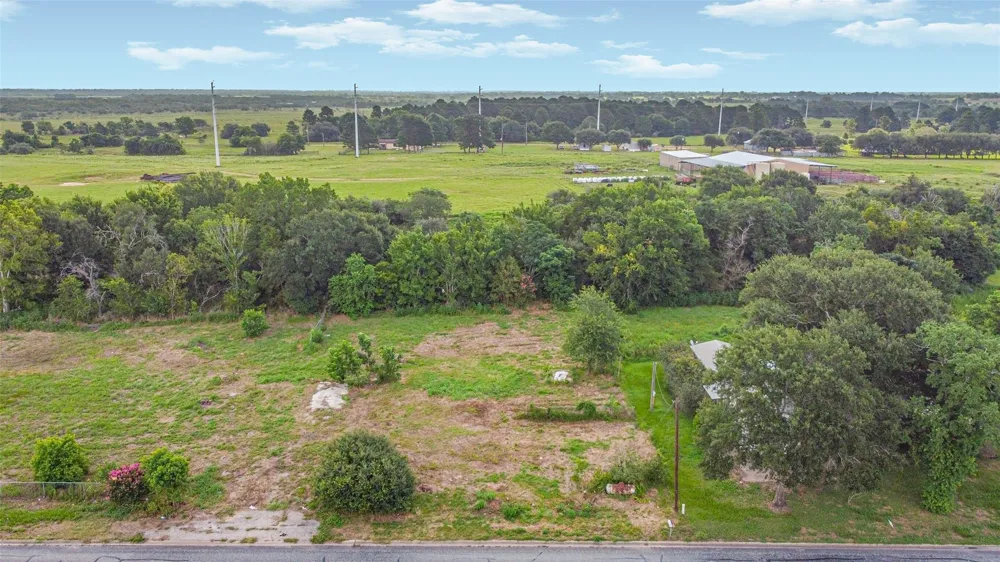 2158 Highway 36 Sealy, TX 77474