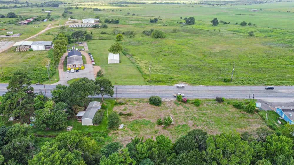 2158 Highway 36 Sealy, TX 77474