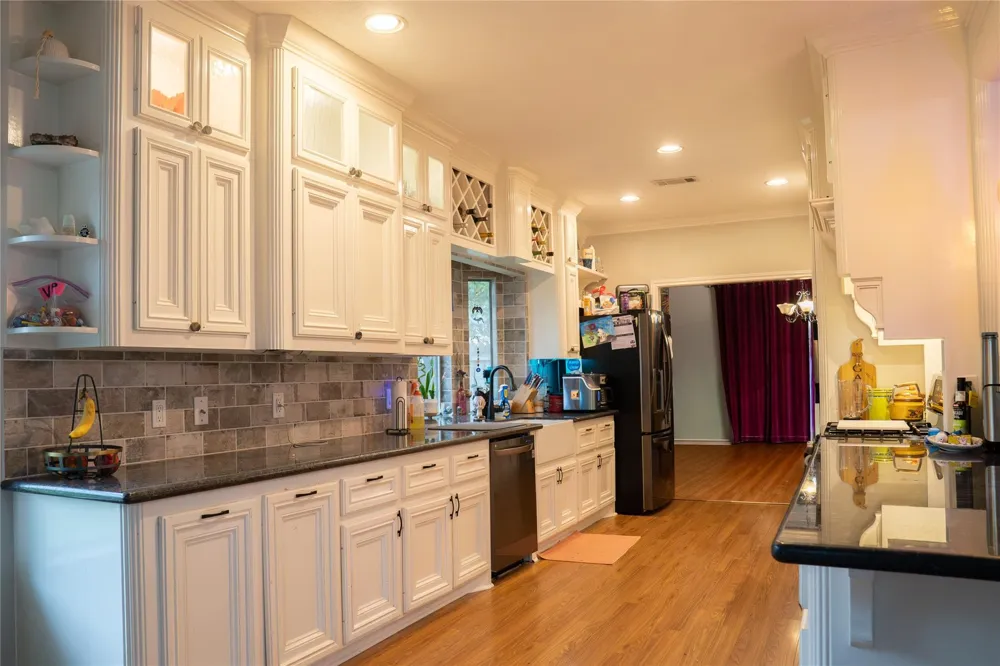 1306 Shady Grove Court Seabrook, TX 77586