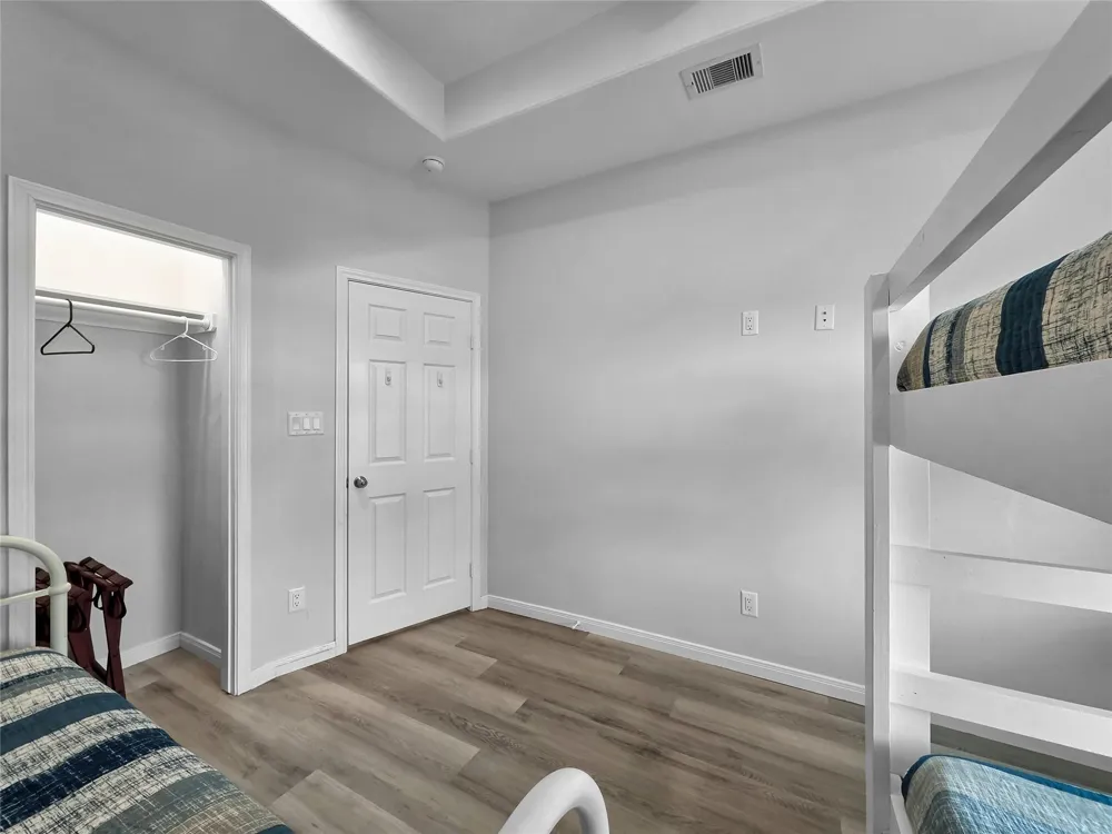 2294 E Lobster Crystal Beach, TX 77650