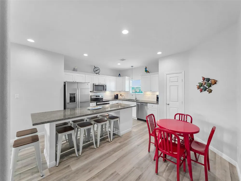 2294 E Lobster Crystal Beach, TX 77650