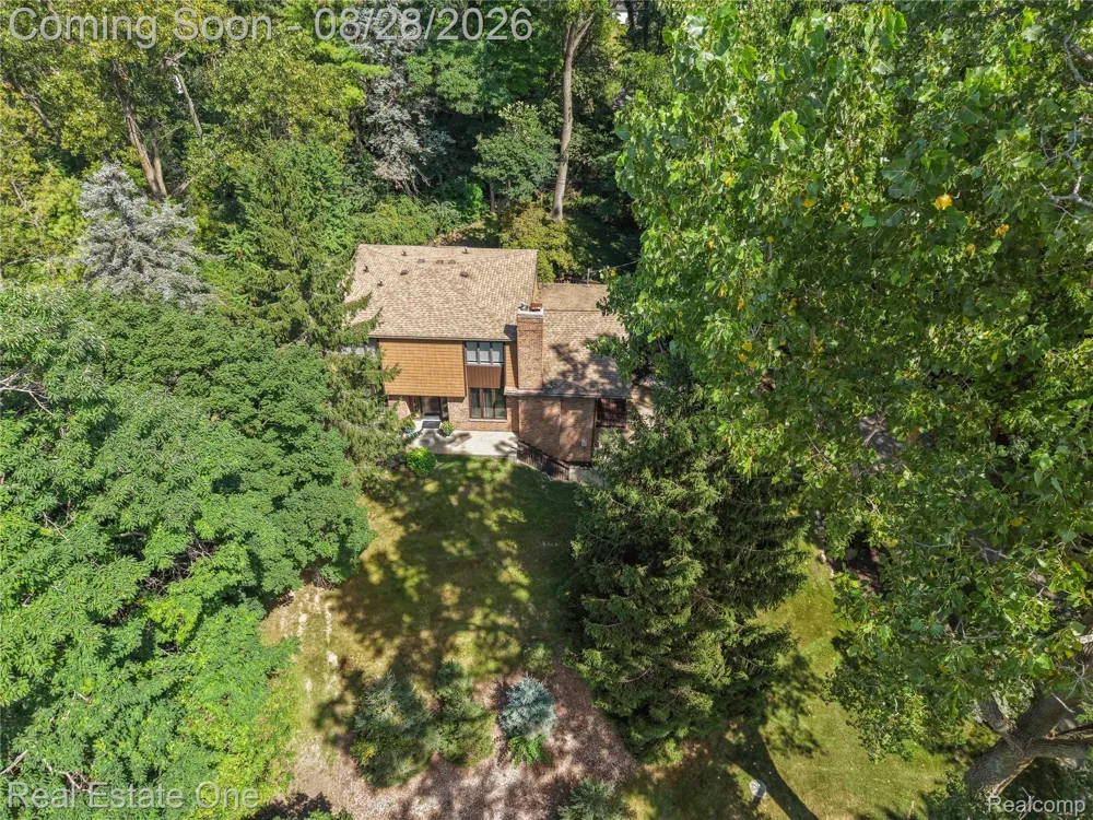 101 Wimberly Drive Rochester Hills City, MI 48306
