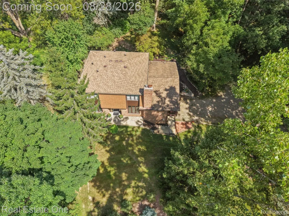 101 Wimberly Drive Rochester Hills City, MI 48306