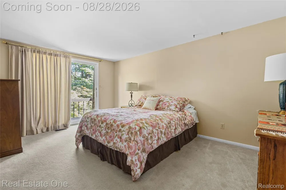 101 Wimberly Drive Rochester Hills City, MI 48306