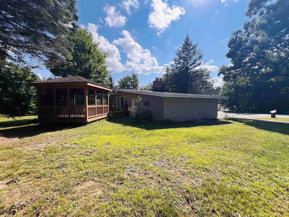 5121 Crosby Road Haring Charter Township, MI 49601