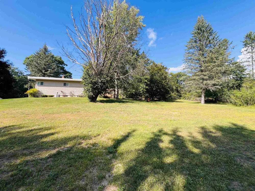 5121 Crosby Road Haring Charter Township, MI 49601