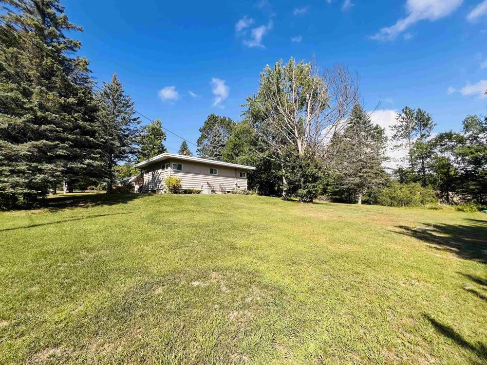 5121 Crosby Road Haring Charter Township, MI 49601