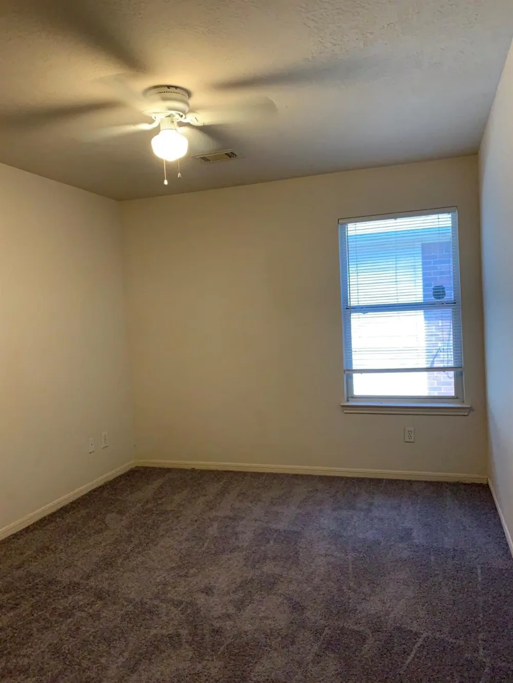 3942 Teal Run Meadows Drive Fresno, TX 77545