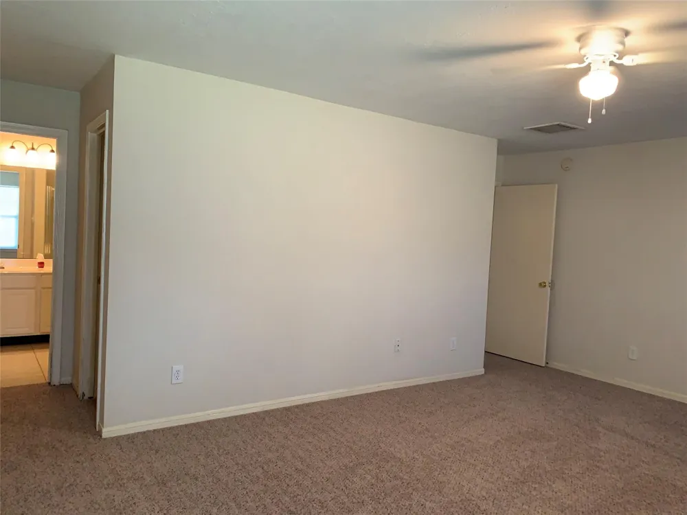 3942 Teal Run Meadows Drive Fresno, TX 77545