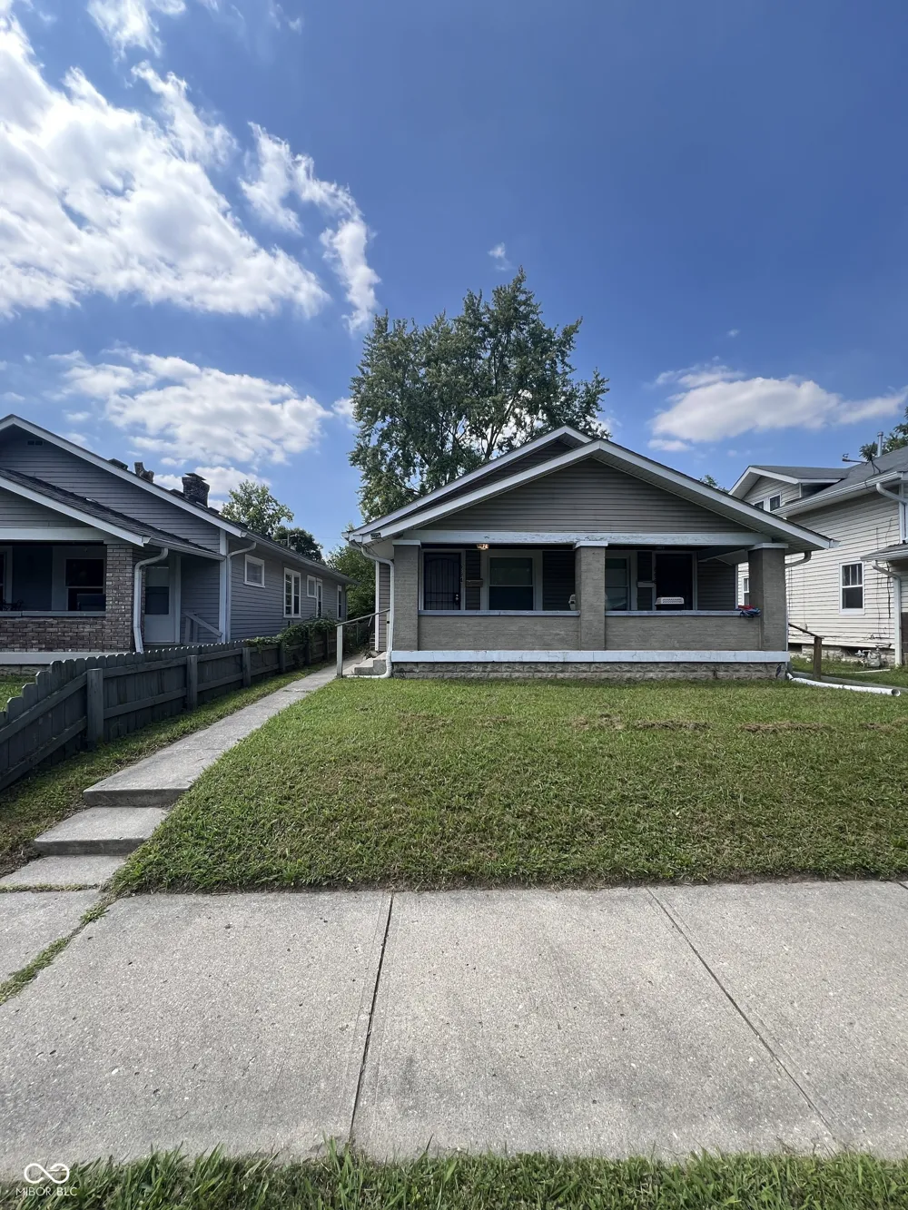894 Gladstone Avenue Indianapolis, IN 46201