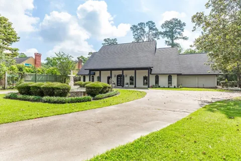 1380 Thomas Road