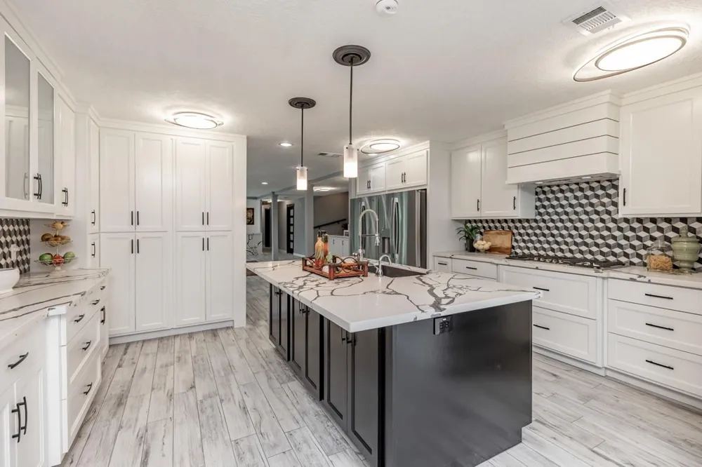 1380 Thomas Road Beaumont, TX 77706