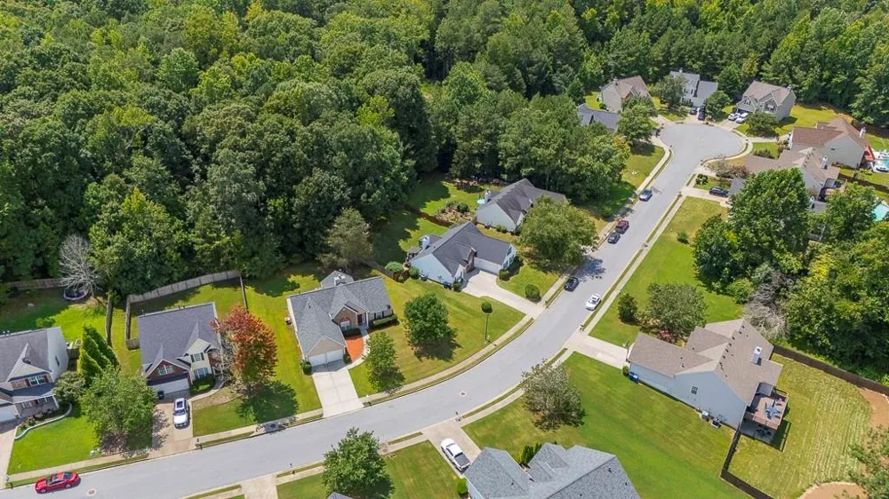 1610 Brisbane Drive Dacula, GA 30019