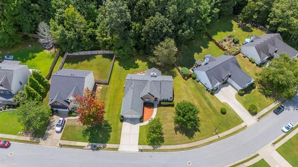 1610 Brisbane Drive Dacula, GA 30019