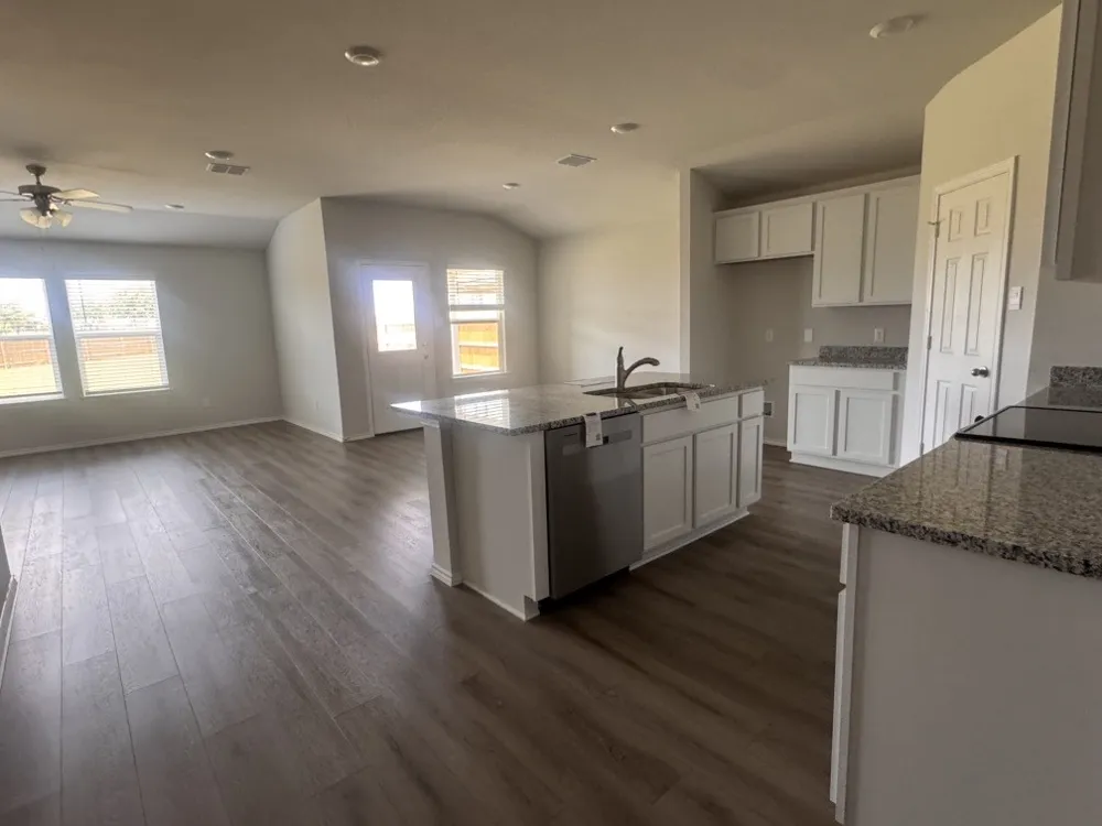 12536 Tarres Court Waco, TX 76655