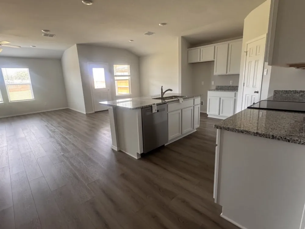 12536 Tarres Court Waco, TX 76655