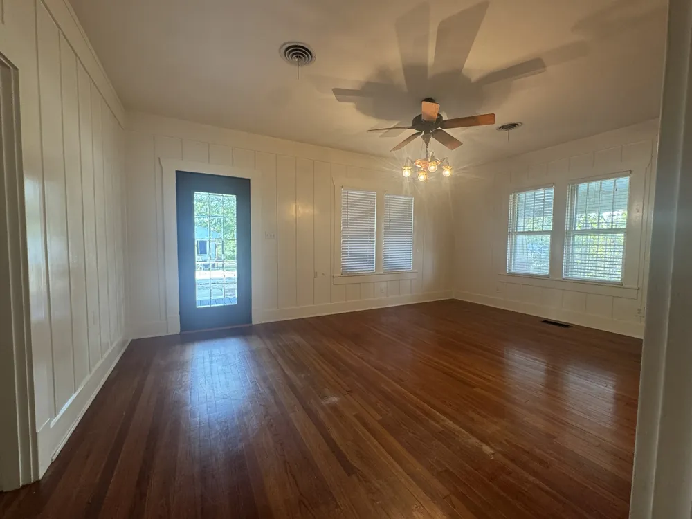 410 E Main Street Wortham, TX 76693