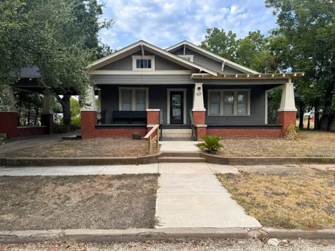 410 E Main Street