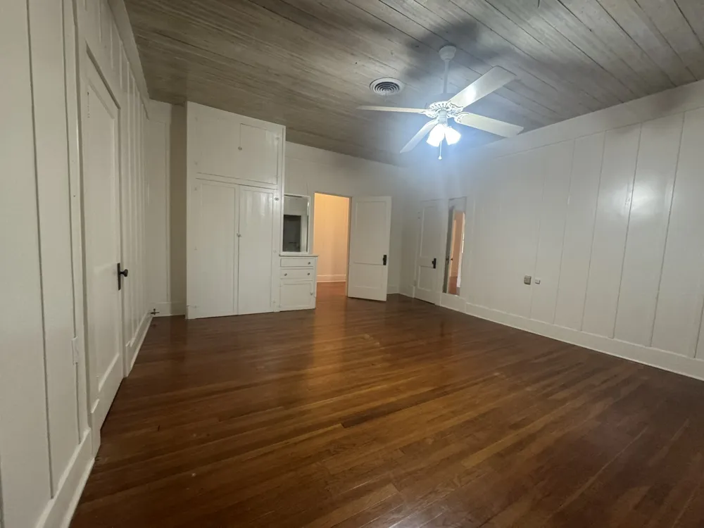 410 E Main Street Wortham, TX 76693