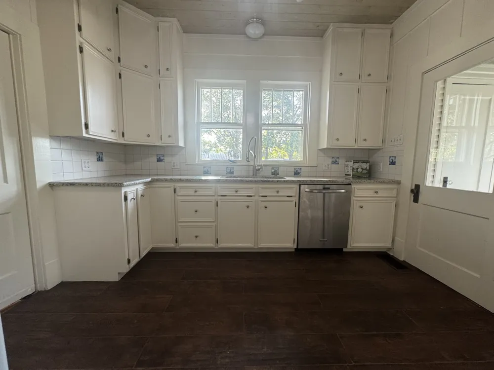 410 E Main Street Wortham, TX 76693