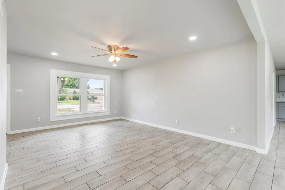 13634 Pyramid Drive Farmers Branch, TX 75234