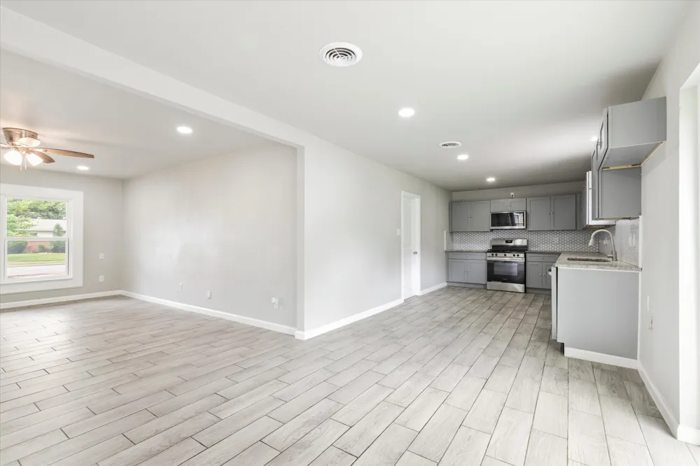 13634 Pyramid Drive Farmers Branch, TX 75234
