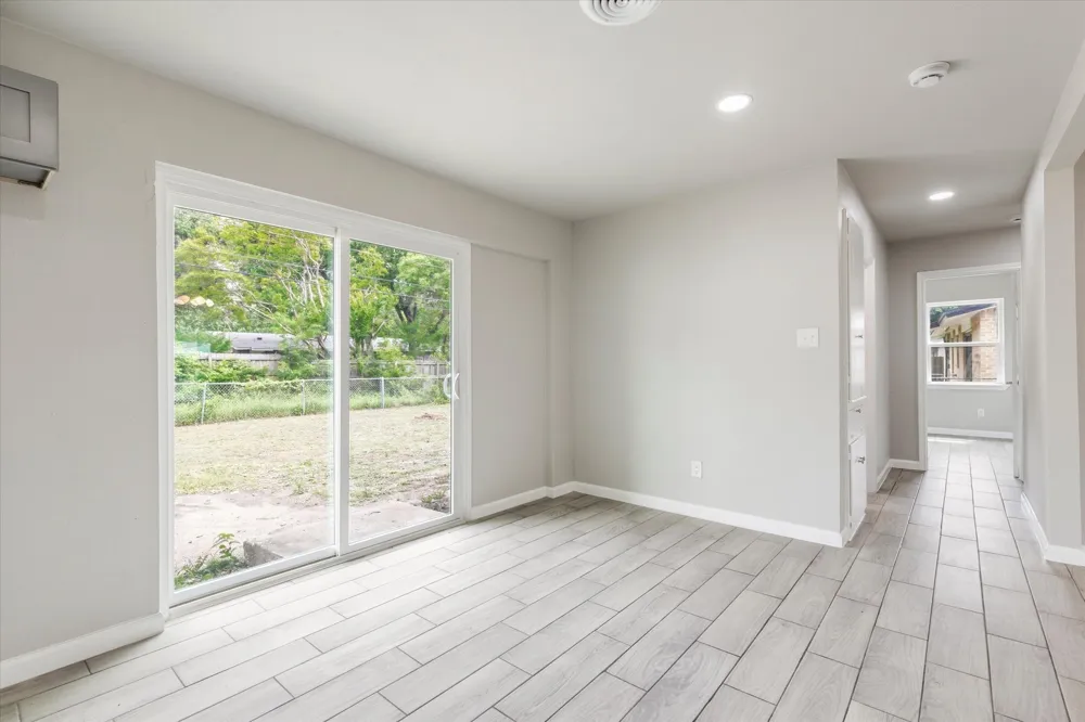 13634 Pyramid Drive Farmers Branch, TX 75234