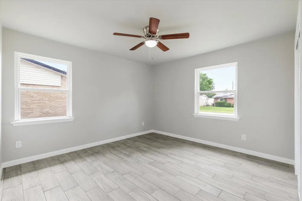 13634 Pyramid Drive Farmers Branch, TX 75234