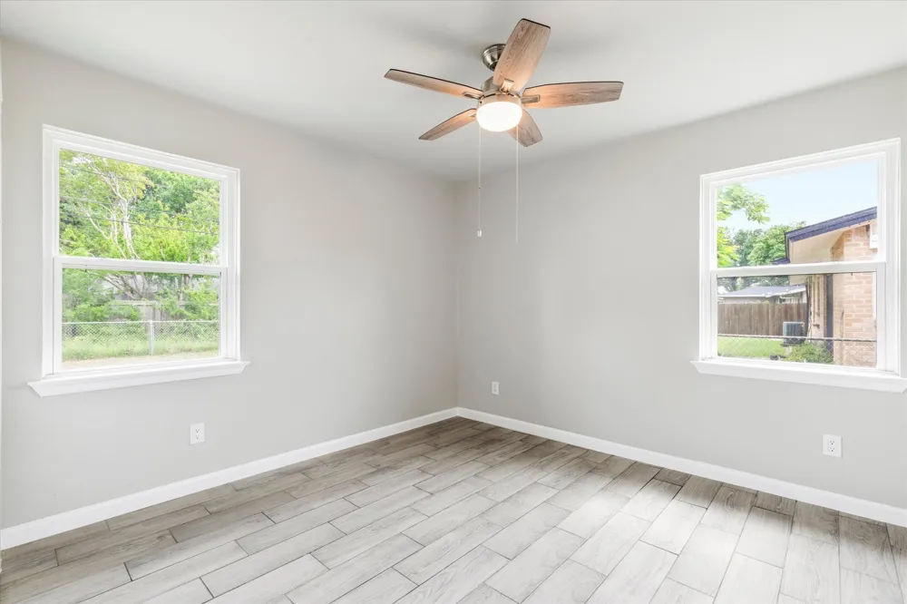 13634 Pyramid Drive Farmers Branch, TX 75234
