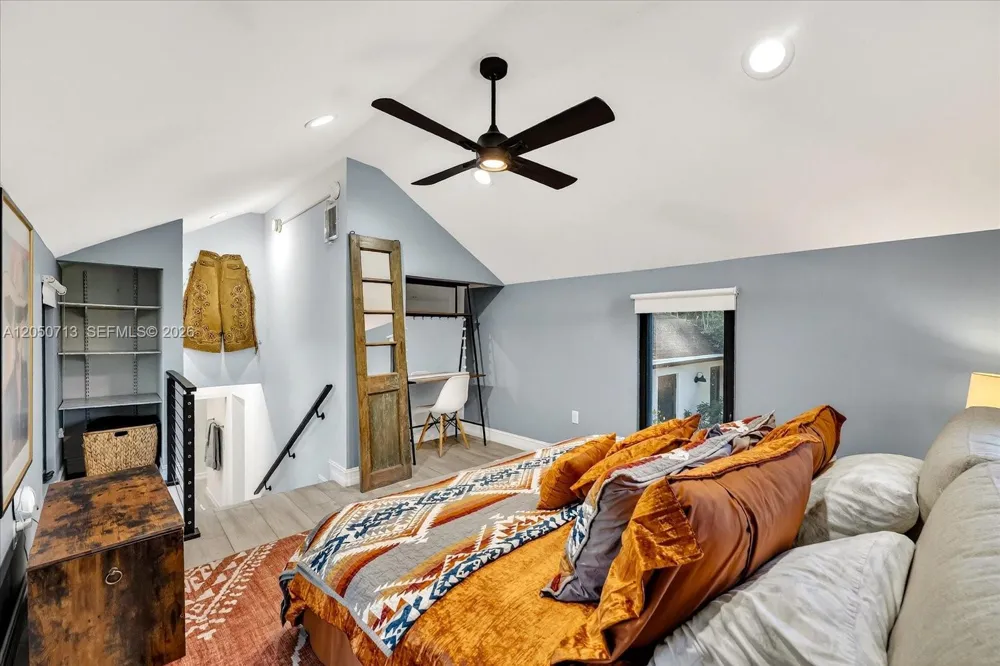 8225 NE 8th Ct Miami, FL 33138