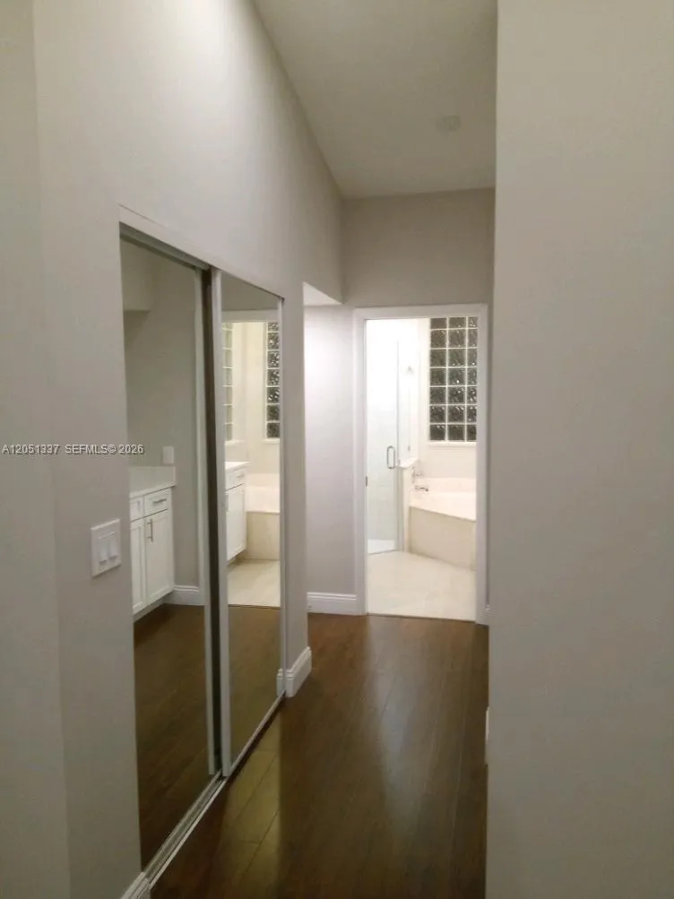 9367 LAKE SERENA Boca Raton, FL 33496