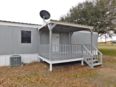 1607 Mallard Lane