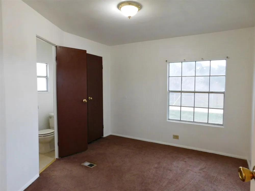 1607 Mallard Lane Sealy, TX 77474