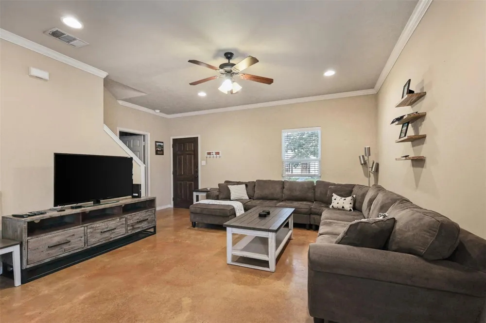 3409 Cullen Trail College Station, TX 77845