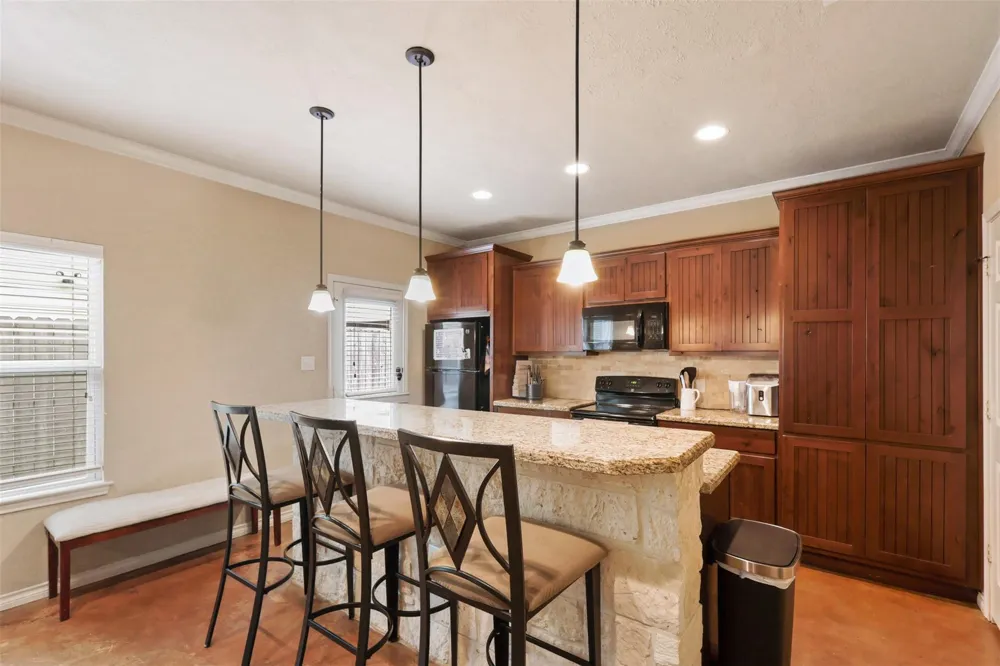 3409 Cullen Trail College Station, TX 77845
