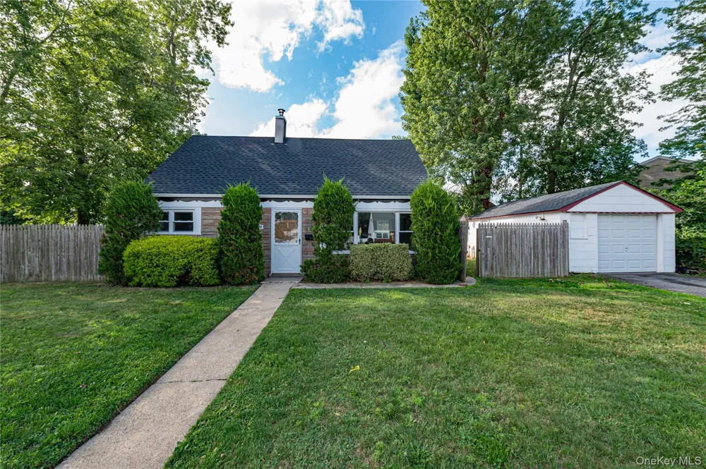 2528 Marshall Avenue Bellmore, NY 11710