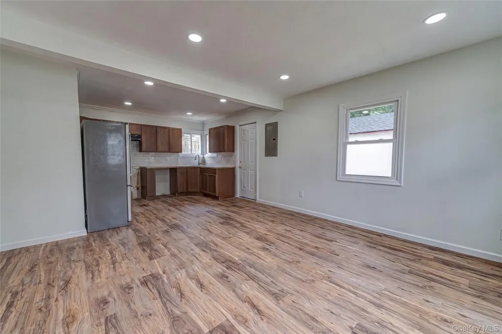 2528 Marshall Avenue Bellmore, NY 11710