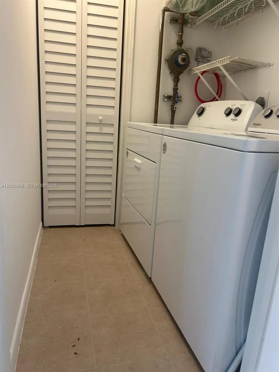 8851 Wiles Rd #208 Coral Springs, FL 33067