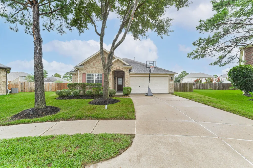 19503 Hayden Grove Drive Cypress, TX 77433