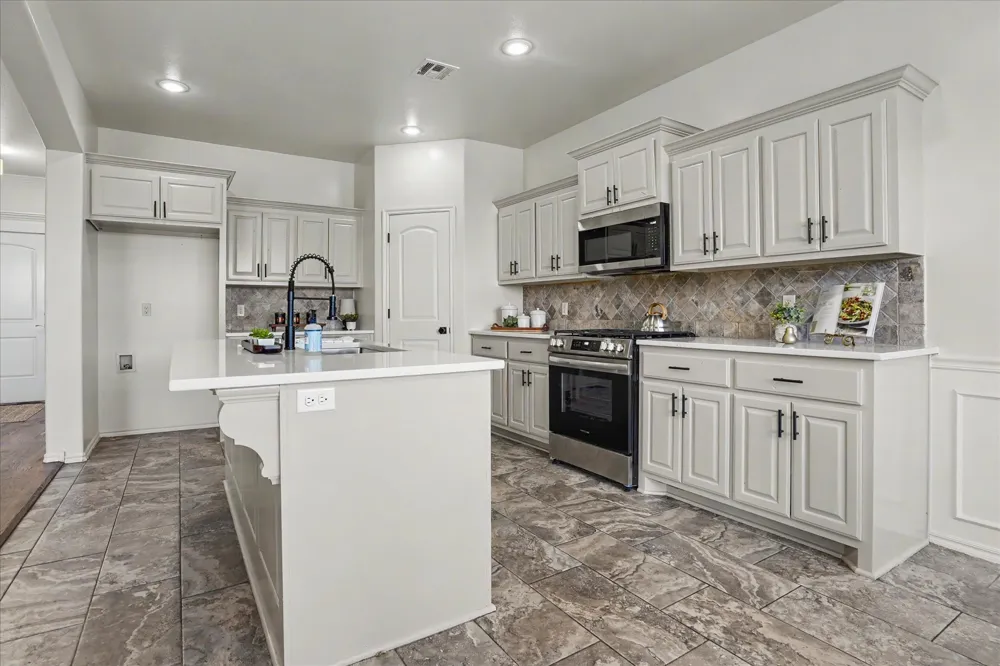 20507 E 31st Place S Broken Arrow, OK 74014