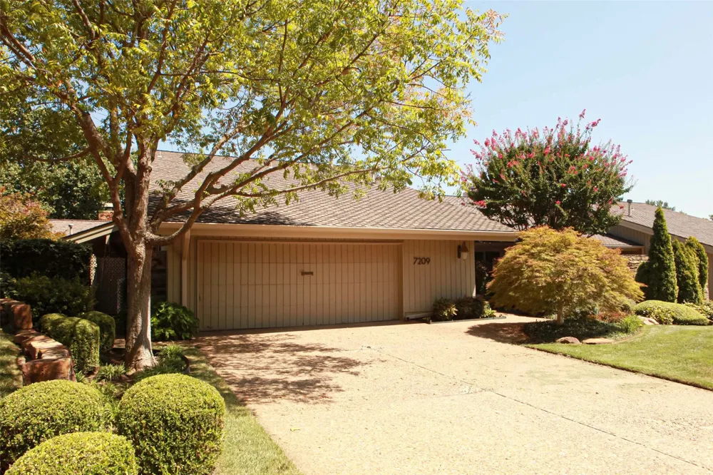 7209 S Gary Place #10N Tulsa, OK 74136