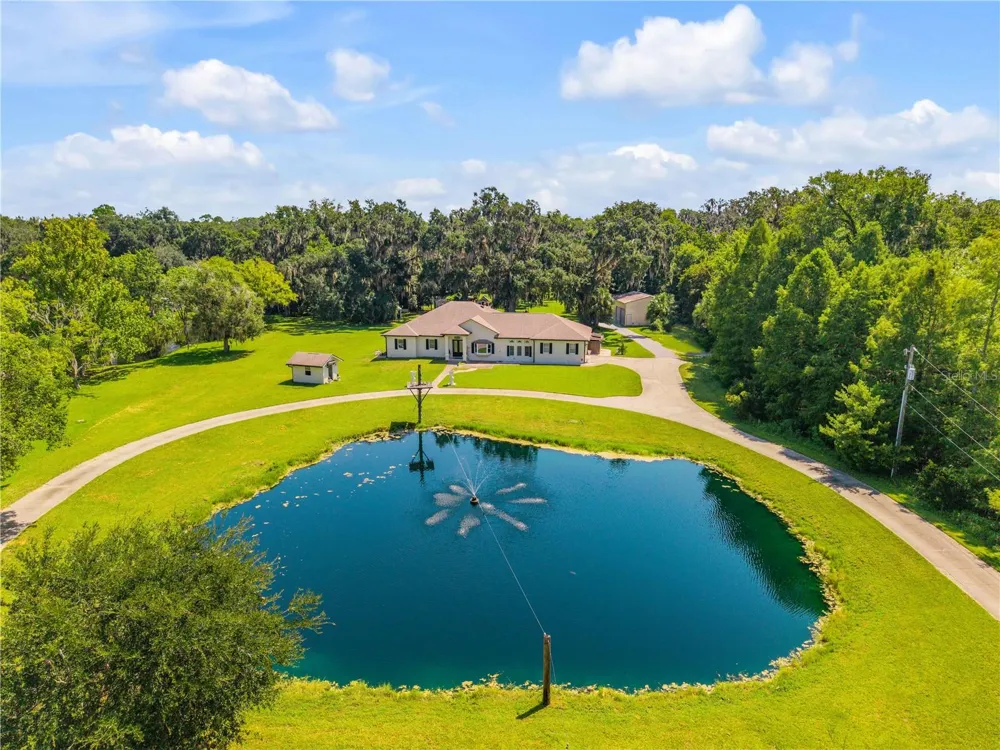 1780 OLD MISSION ROAD Edgewater, FL 32132