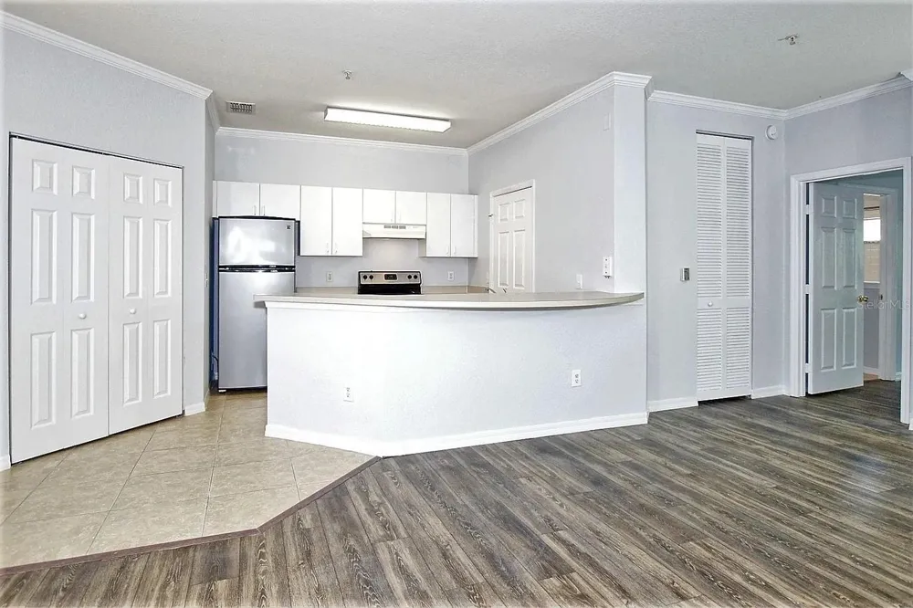 3615 CONROY ROAD #612 Orlando, FL 32839