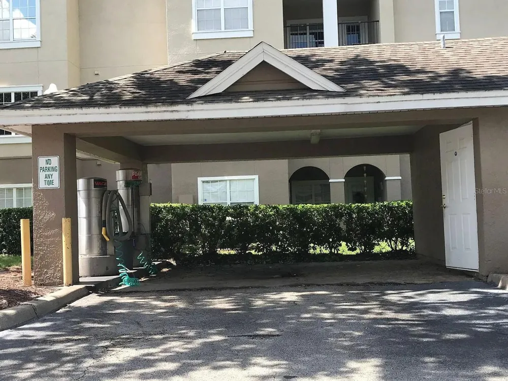 3615 CONROY ROAD #612 Orlando, FL 32839