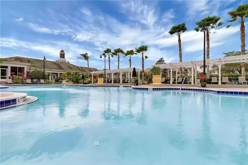 3615 CONROY ROAD #612 Orlando, FL 32839