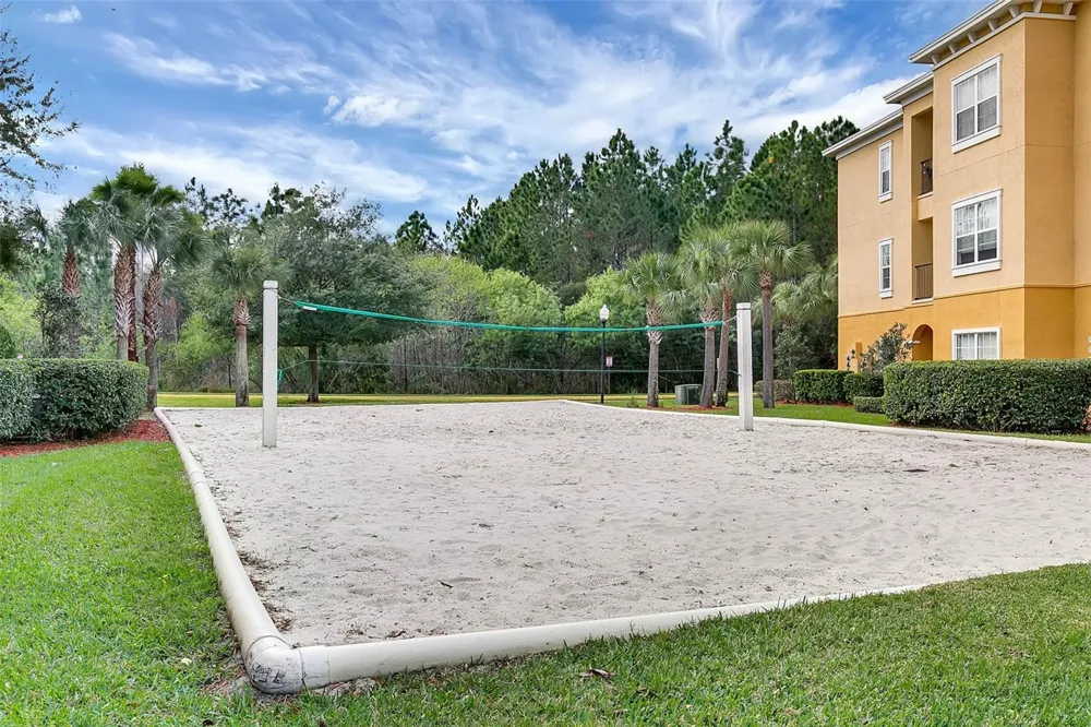 3615 CONROY ROAD #612 Orlando, FL 32839